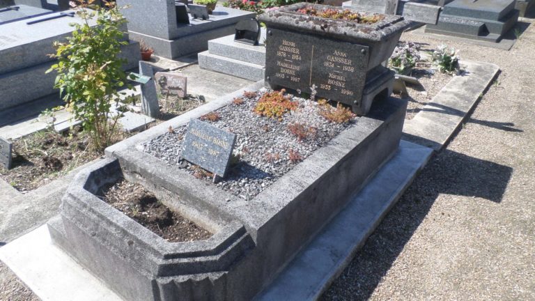 100 tombes pour raconter Jean-Paul Belmondo (1933-2021) ! – Bertrand Beyern